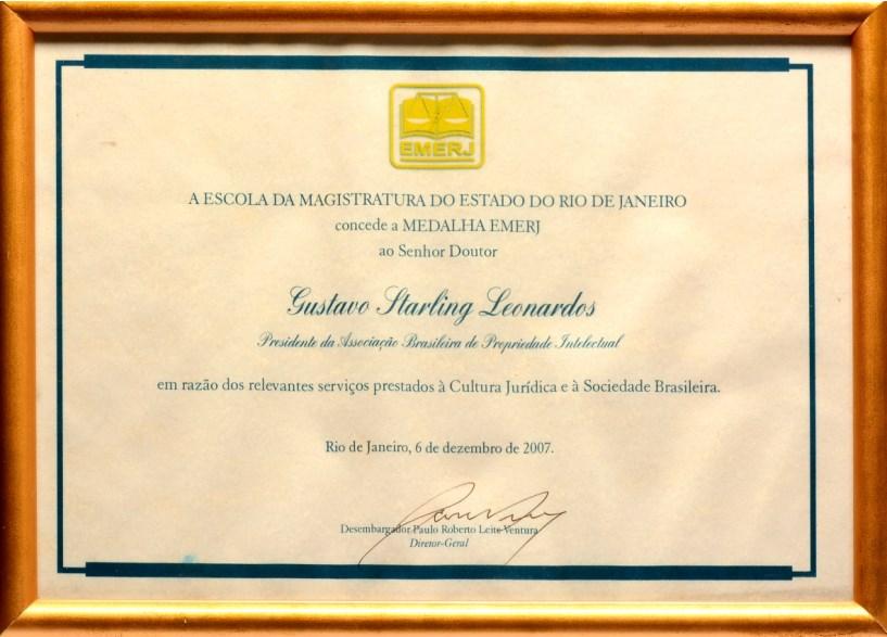 Medalha da Escola de Magistratura do Estado do Rio de Janeiro (EMERJ)